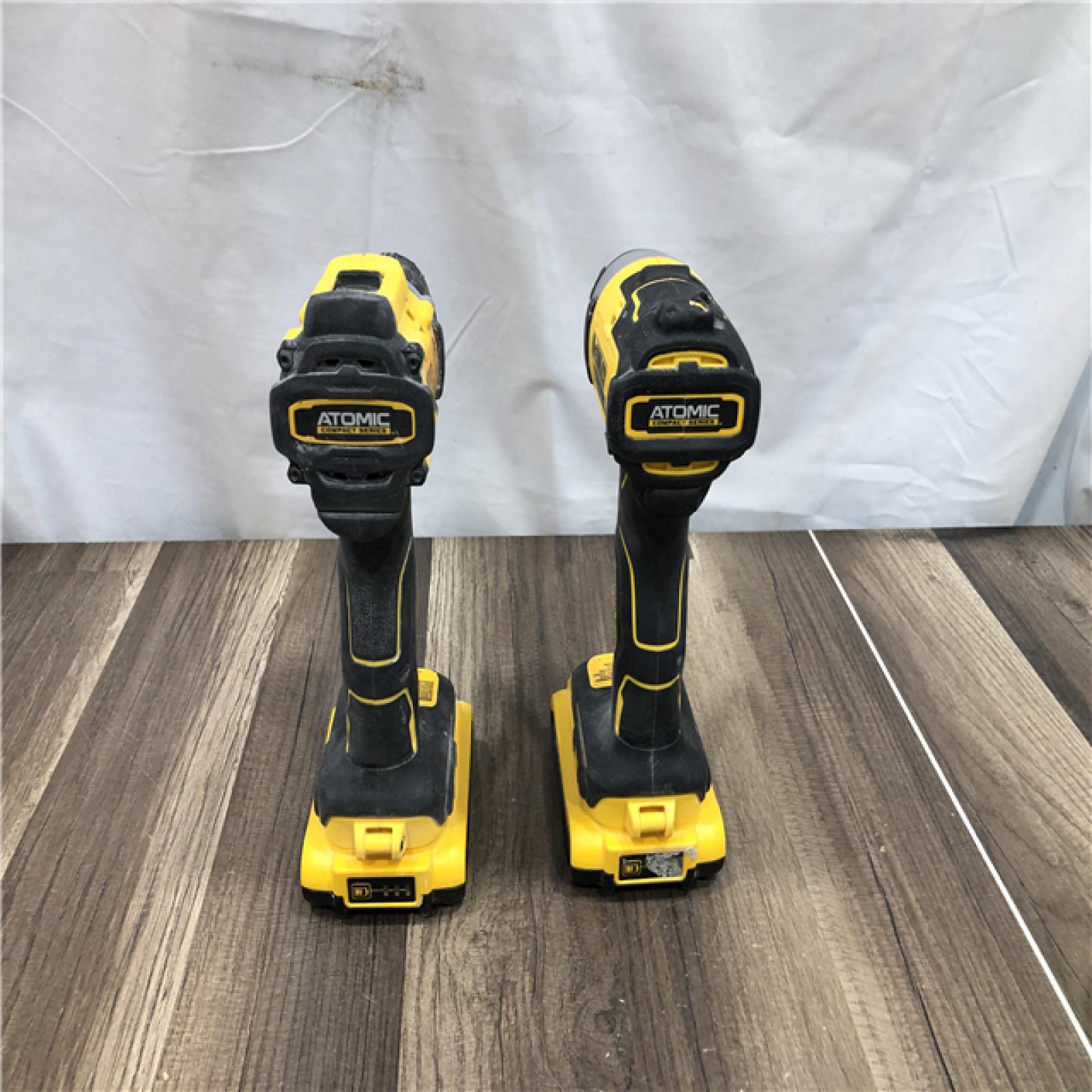 AS-IS DEWALT ATOMIC 20-Volt MAX Lithium-Ion Cordless Combo Kit