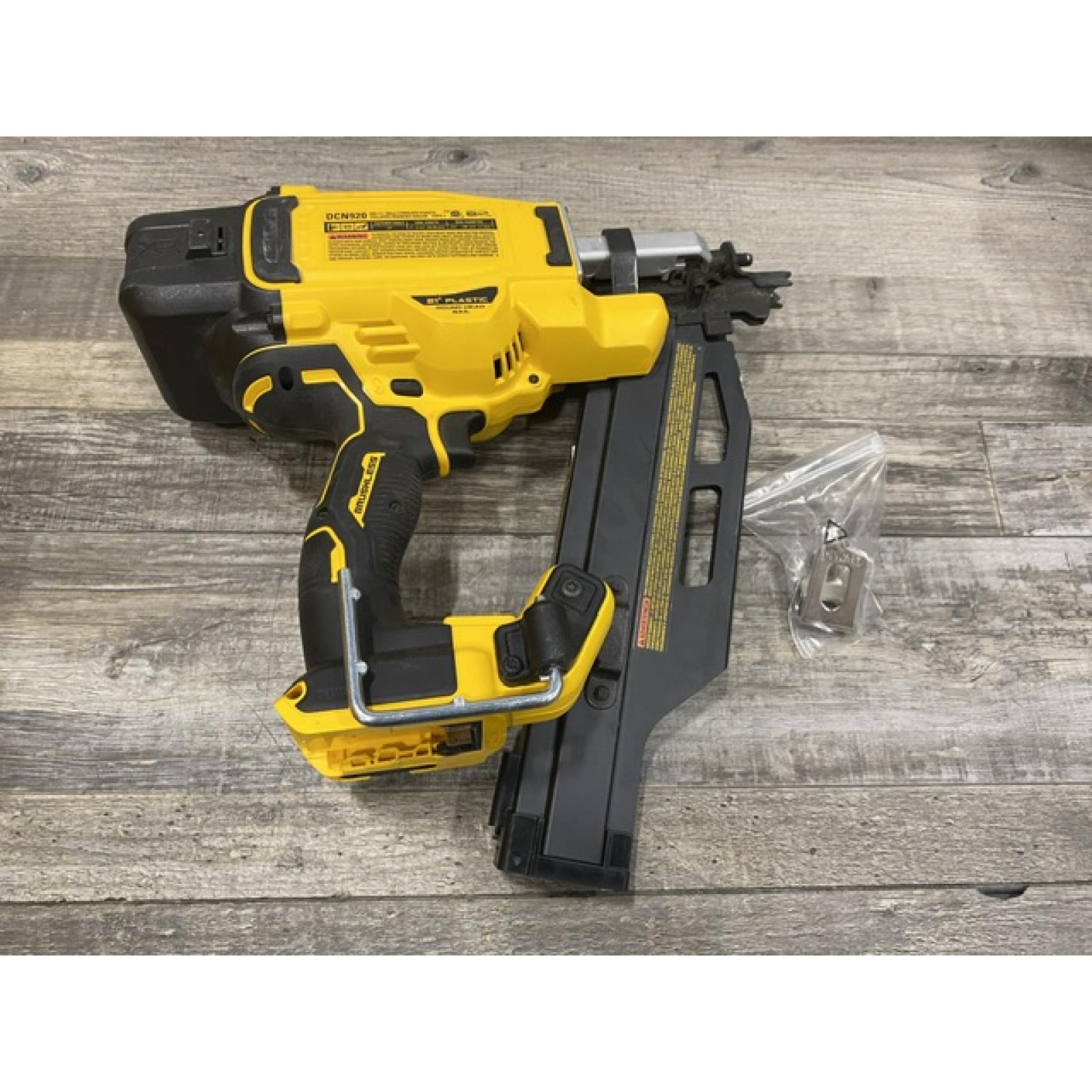 AS-IS DEWALT 20-Volt 21° Cordless Framing Nailer (Tool-Only)