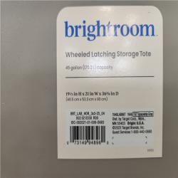 Phoenix Location BrightRoom Wheeled Latching Storage Tote 45 Gallon (170.3 L) Capacity (4 Per Box) Pallet  (6 Boxes)
