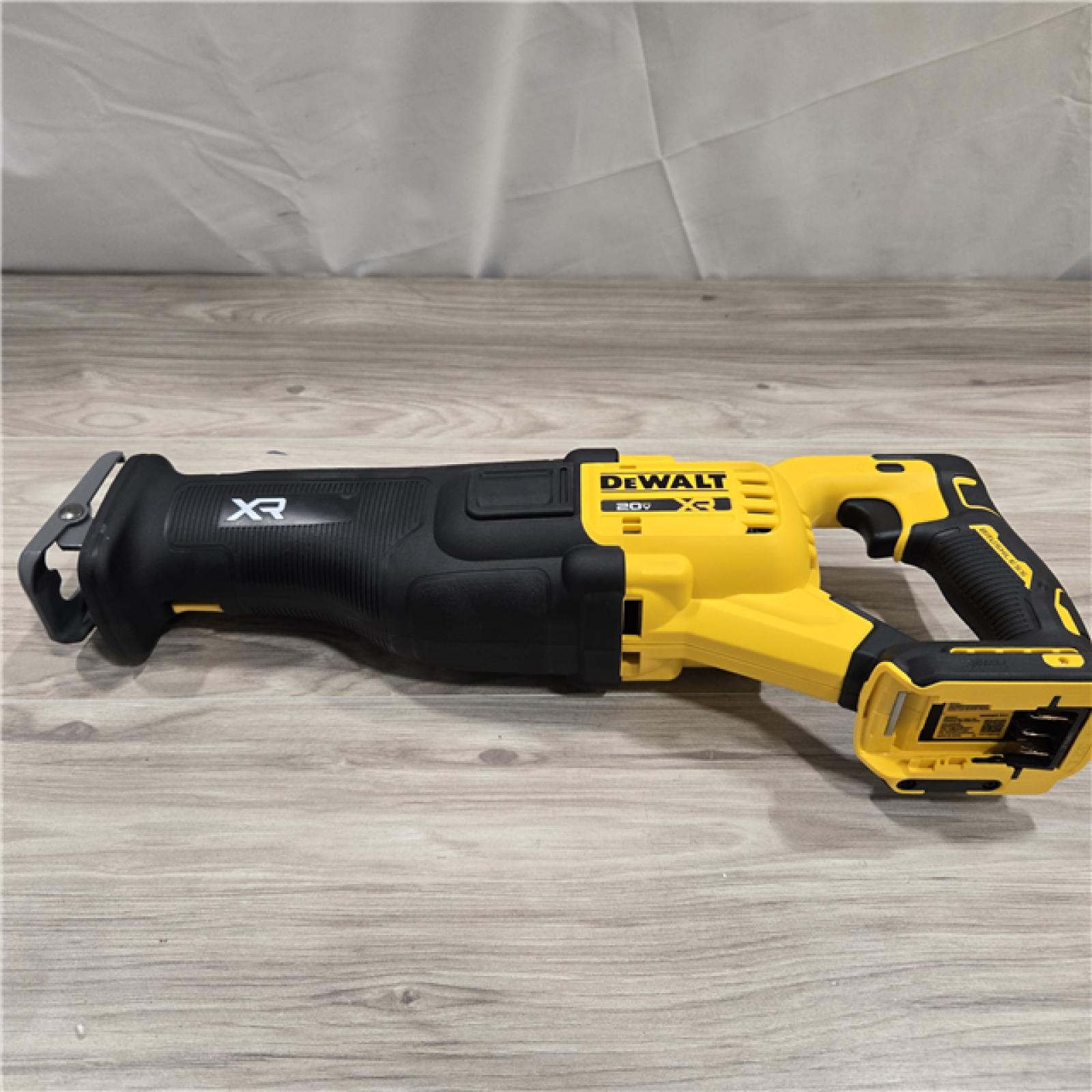 AS-IS DeWalt 20V MAX XR Cordless Reciprocating Saw (Tool-Only)