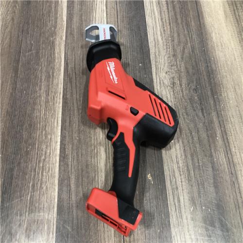 AS-IS Milwaukee 18V Lithium-Ion Cordless Oscillating Multi-Tool (Tool-Only)