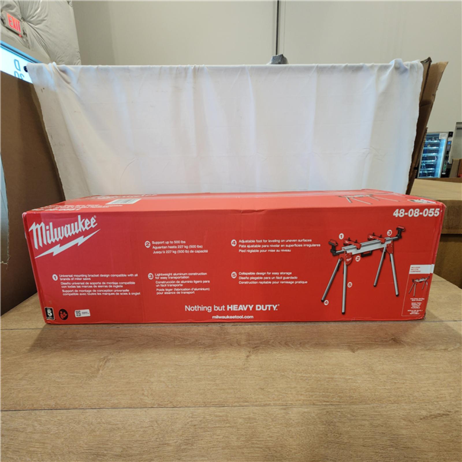 NEW- Milwaukee Folding Miter Saw Stand