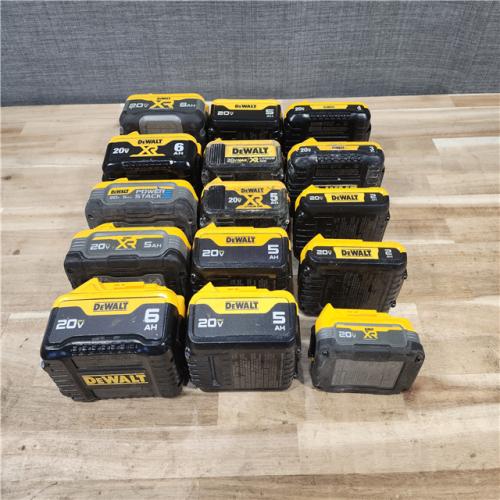 HOUSTON LOCATION - AS-IS DEWALT BATTERY PACK QTY - 15