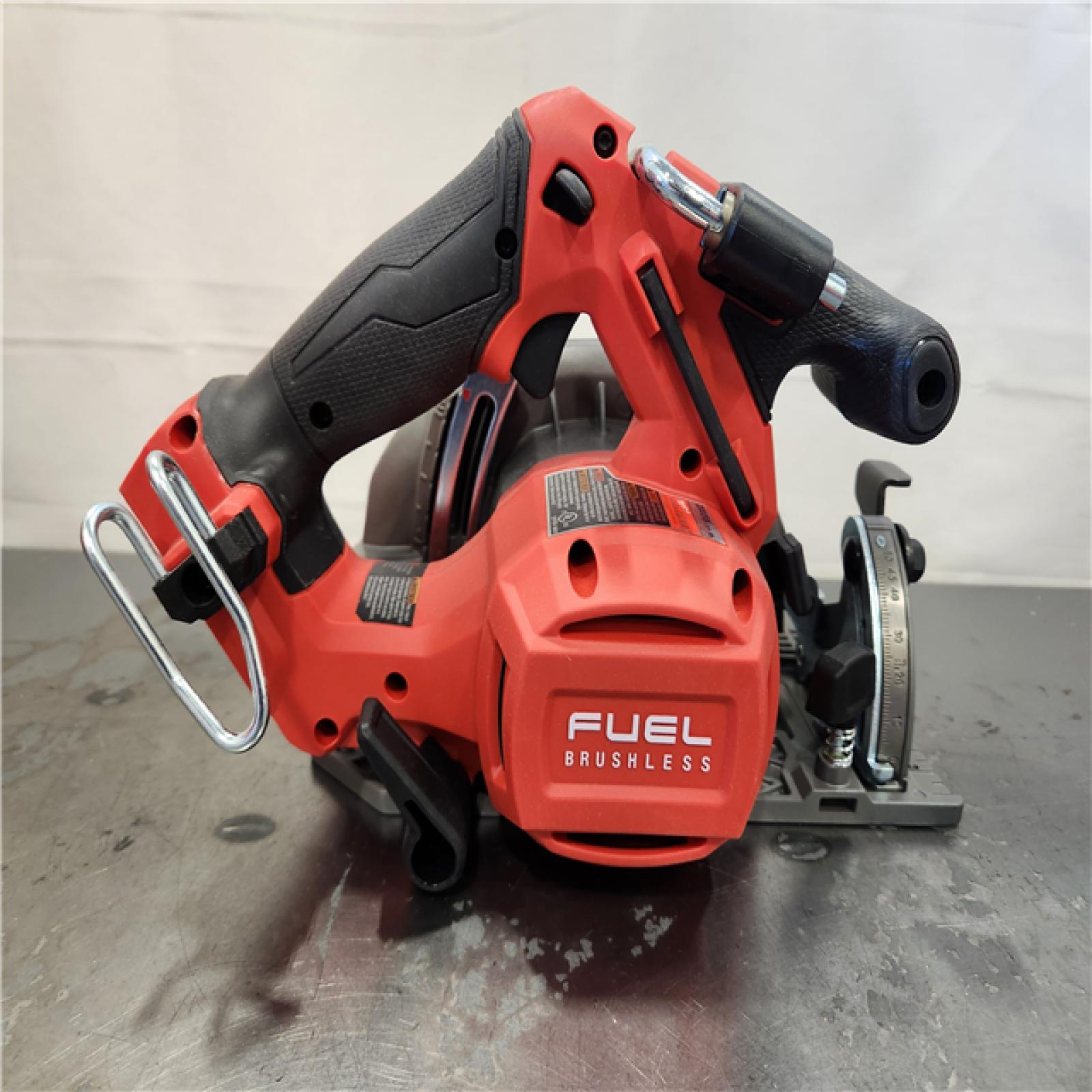 AS-IS- Milwaukee FUEL 18V Lithium-Ion Brushless Cordless 6-1/2 in. Circular Saw (Tool-Only)