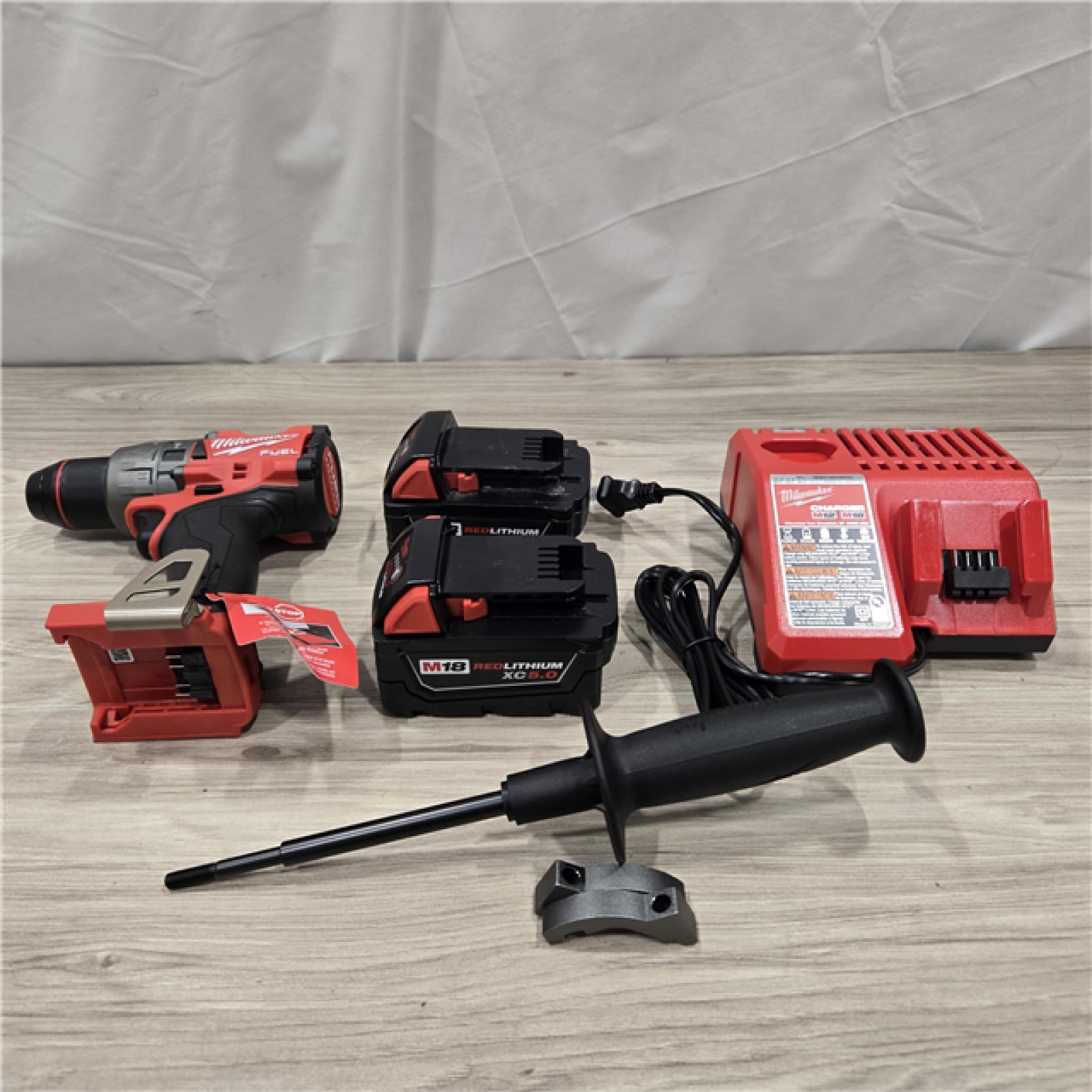 AS-IS Milwaukee 2904-22 Hammer Drill Driver Kit
