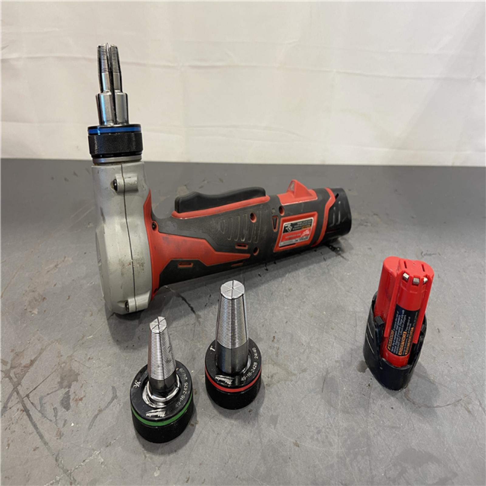 AS-IS - Milwaukee M12 Cordless PEX Expansion Tool Kit