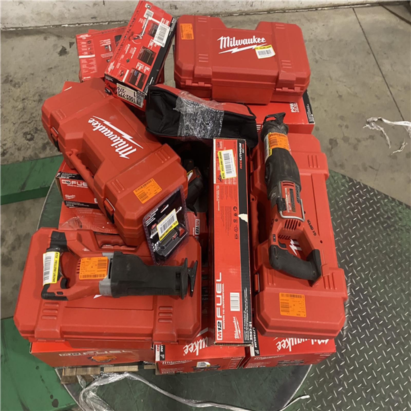 Dallas Location - As-Is MILWAUKEE Tool Pallet