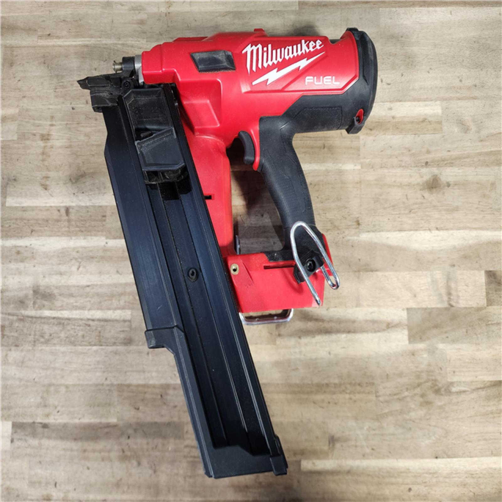 HOUSTON LOCATION - AS-IS Milwaukee 2744-20 M18 FUEL 3-1/2 in. 18-Volt 21-Degree Lithium-Ion Brushless Cordless Framing Nailer (Tool-Only)