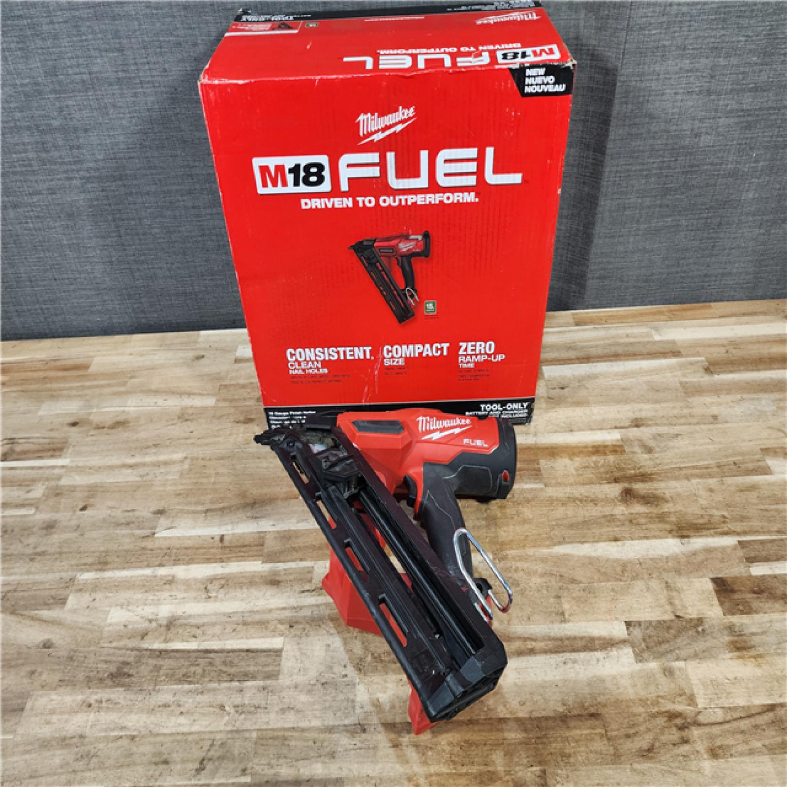 HOUSTON LOCATION - AS-IS Milwaukee FUEL 18-Volt Lithium-Ion Brushless Cordless Gen II 15-Gauge Angled Finish Nailer (Tool-Only)