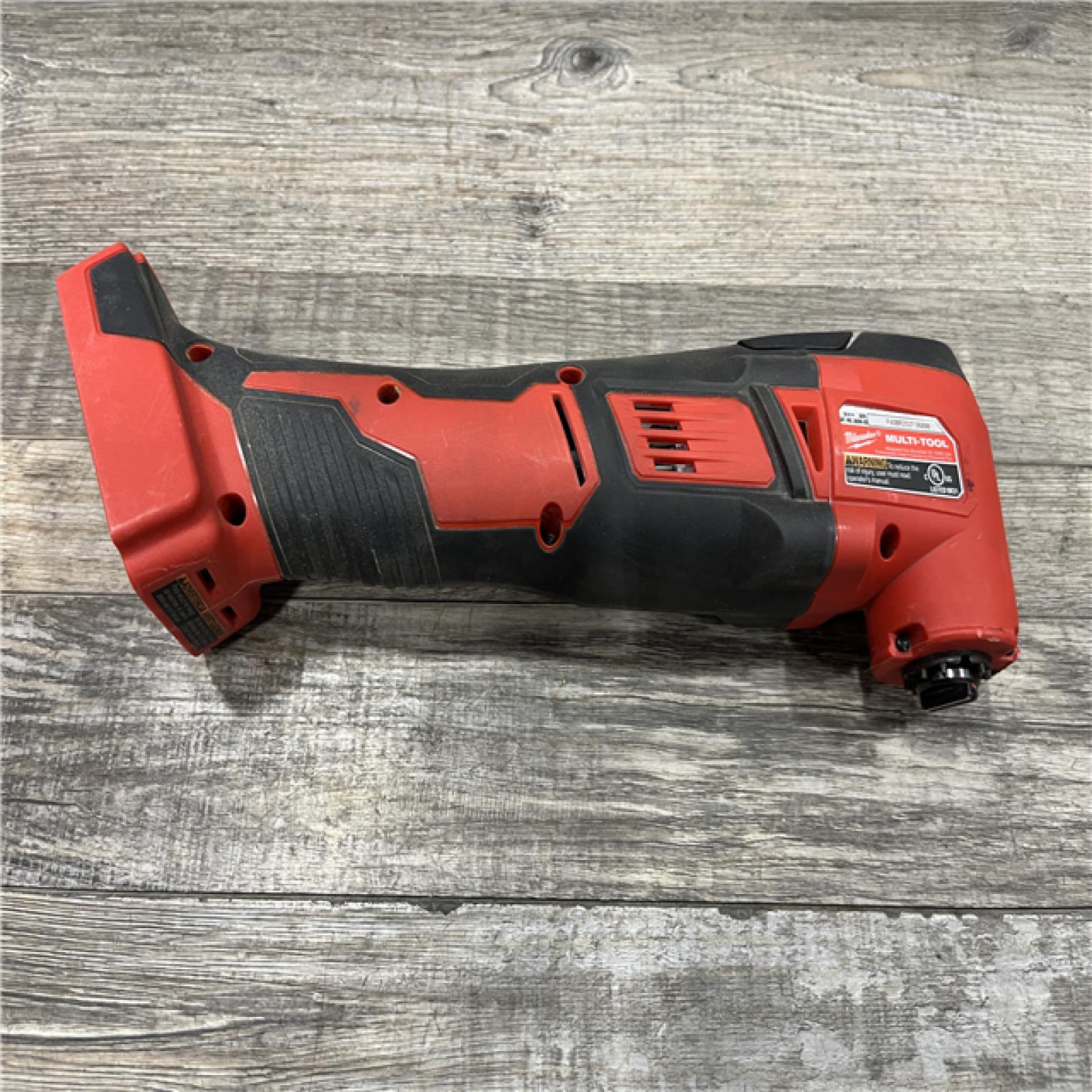 AS-IS Milwaukee 18V Lithium-Ion Cordless Oscillating Multi-Tool (Tool-Only)