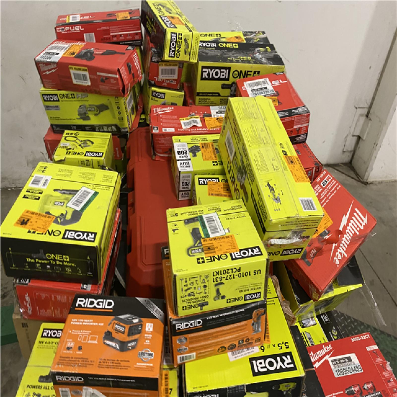 Dallas Location - As-Is Tool Pallet