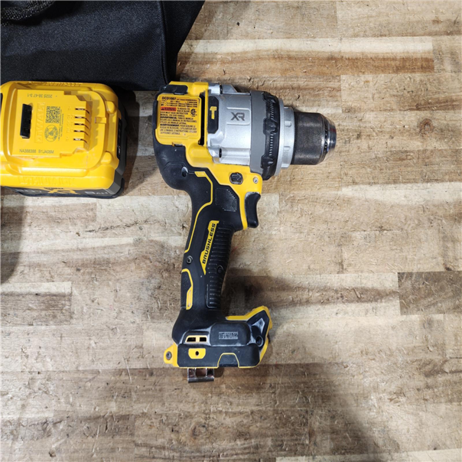 HOUSTON LOCATION - AS - IS DEWALT 20V XR Lithium-Ion Cordless Hammer Drill Kit