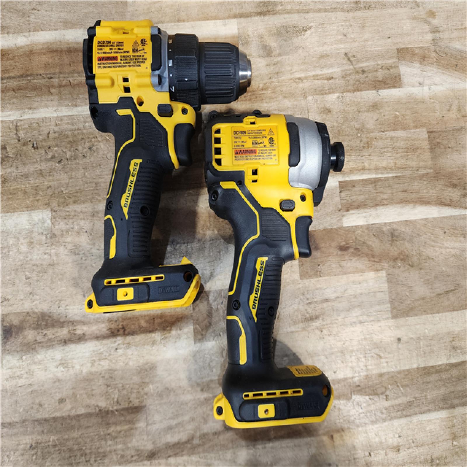 HOUSTON LOCATION - AS-IS DEWALT ATOMIC 20-Volt MAX Lithium-Ion Cordless Combo Kit