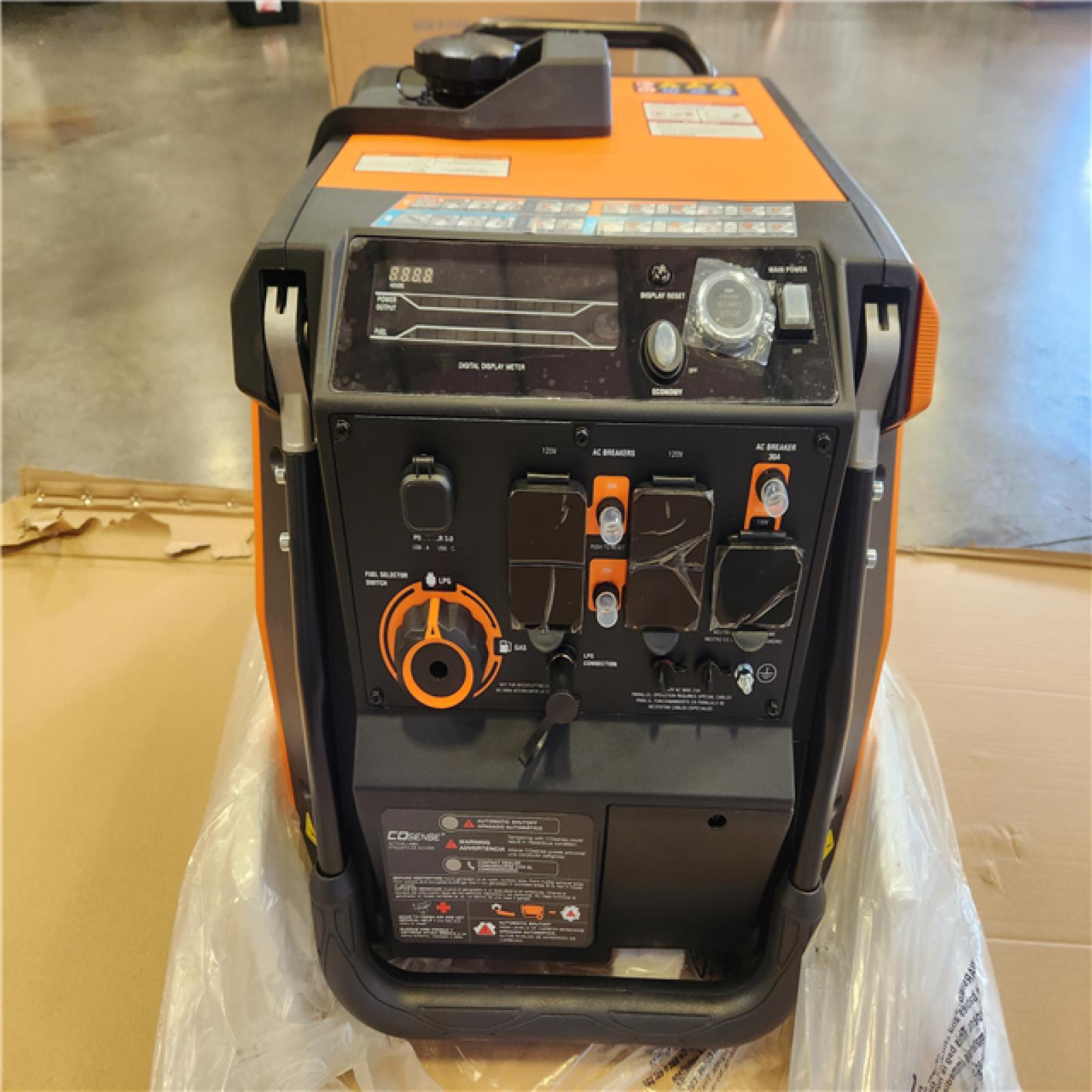 Phoenix NEW Generac 5200/3900-Watt Dual Fuel Inverter Generator  Fully Enclosed Case and Easy-To-Use Electric Start with Battery Included