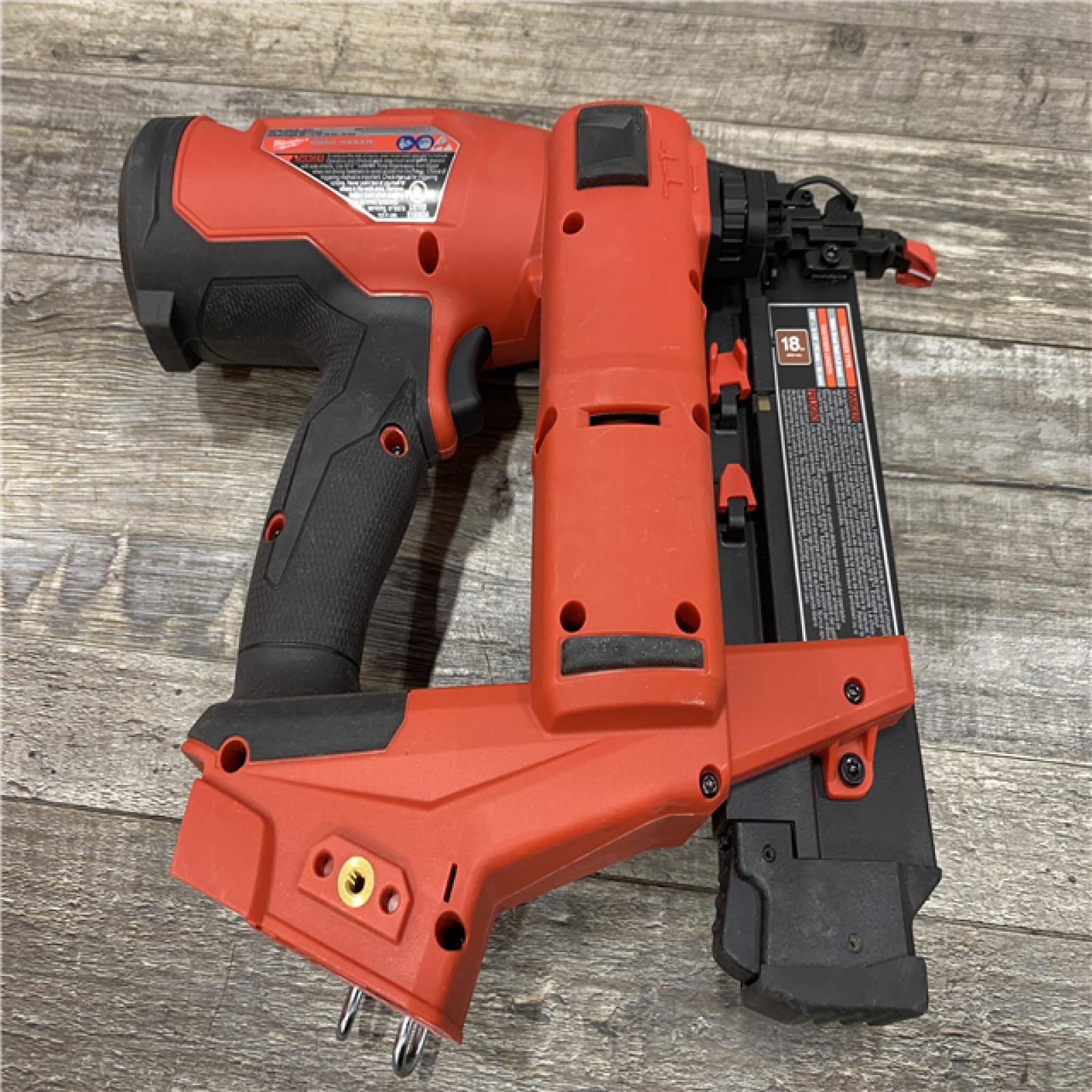 AS-IS Milwaukee FUEL 18-Volt Lithium-Ion Brushless Cordless Gen II 18-Gauge Brad Nailer (Tool-Only)