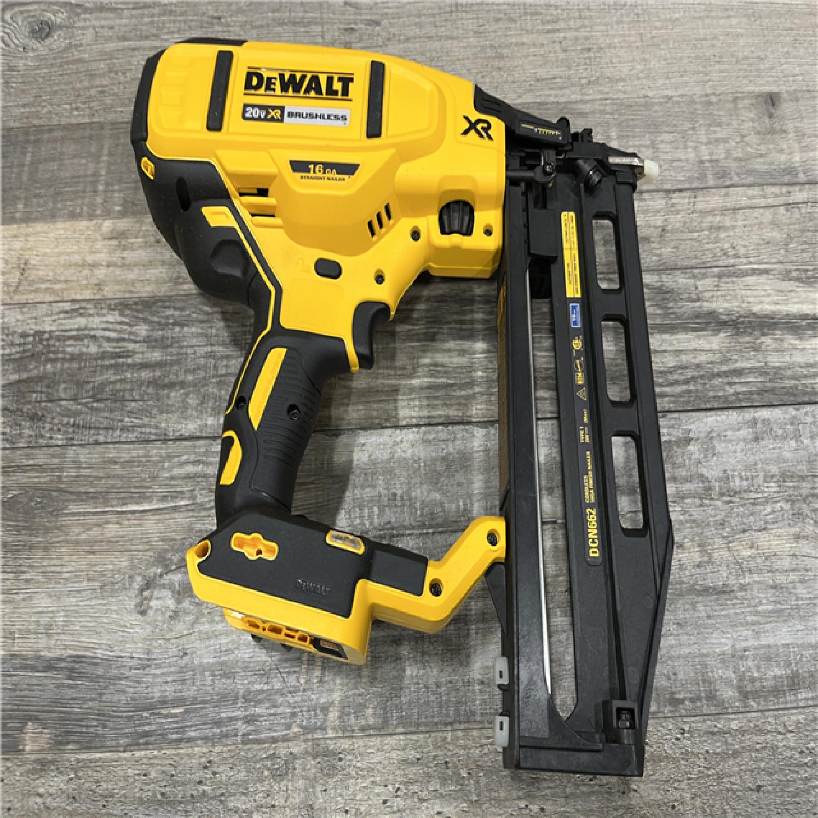 AS-IS DEWALT 20V MAX XR 16-Gauge Lithium-Ion Cordless Finish Nailer (Tool Only)