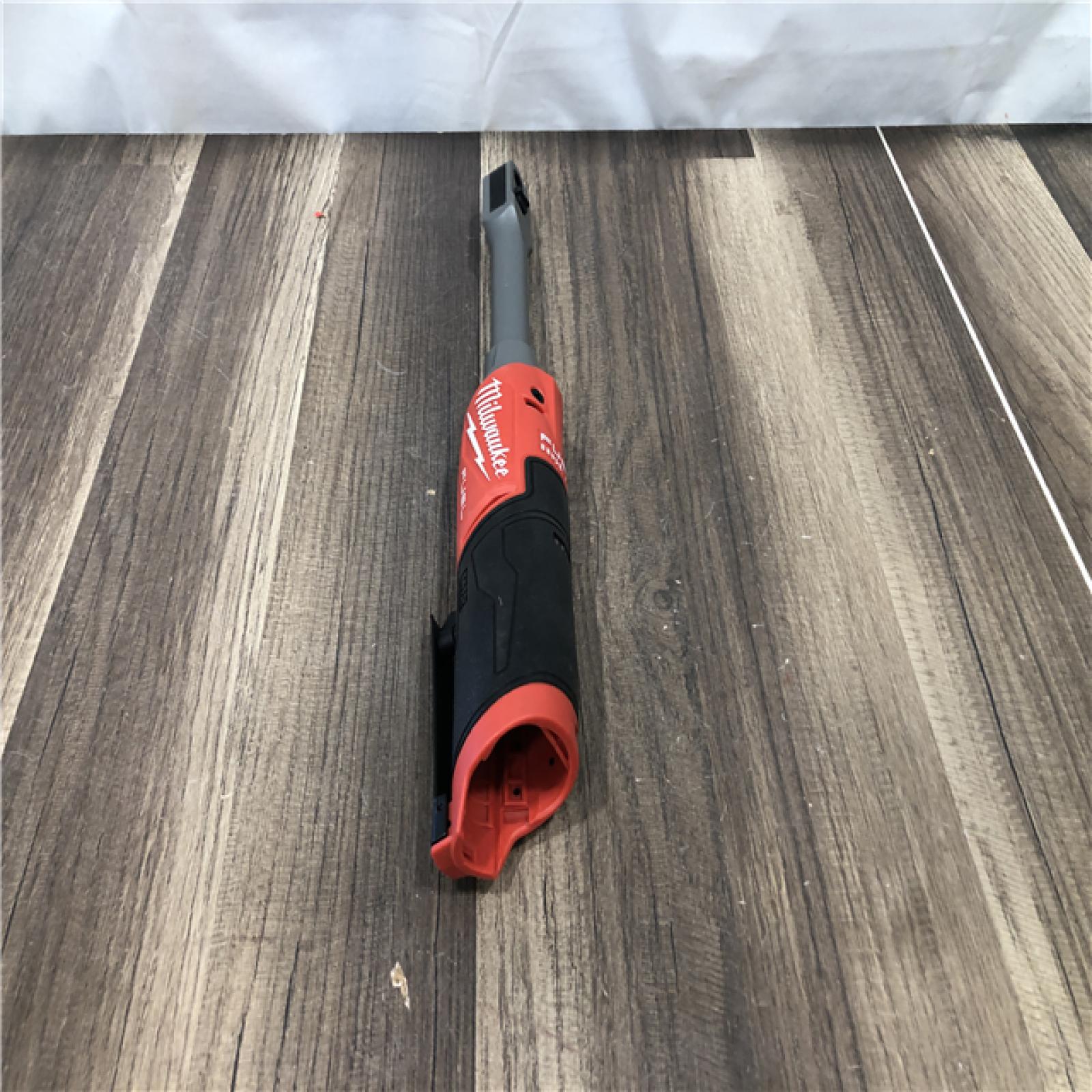 AS-IS Milwaukee  FUEL INSIDER 12V Lithium-Ion Brushless Cordless 1/4 in. - 3/8 in. Extended Reach Box Ratchet (Tool-Only)