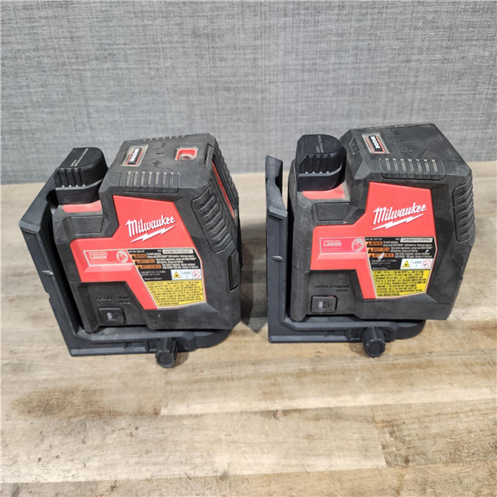 HOUSTON LOCATION - AS-IS MILWAUKEE 2 CROSSLINE LASER COMBO