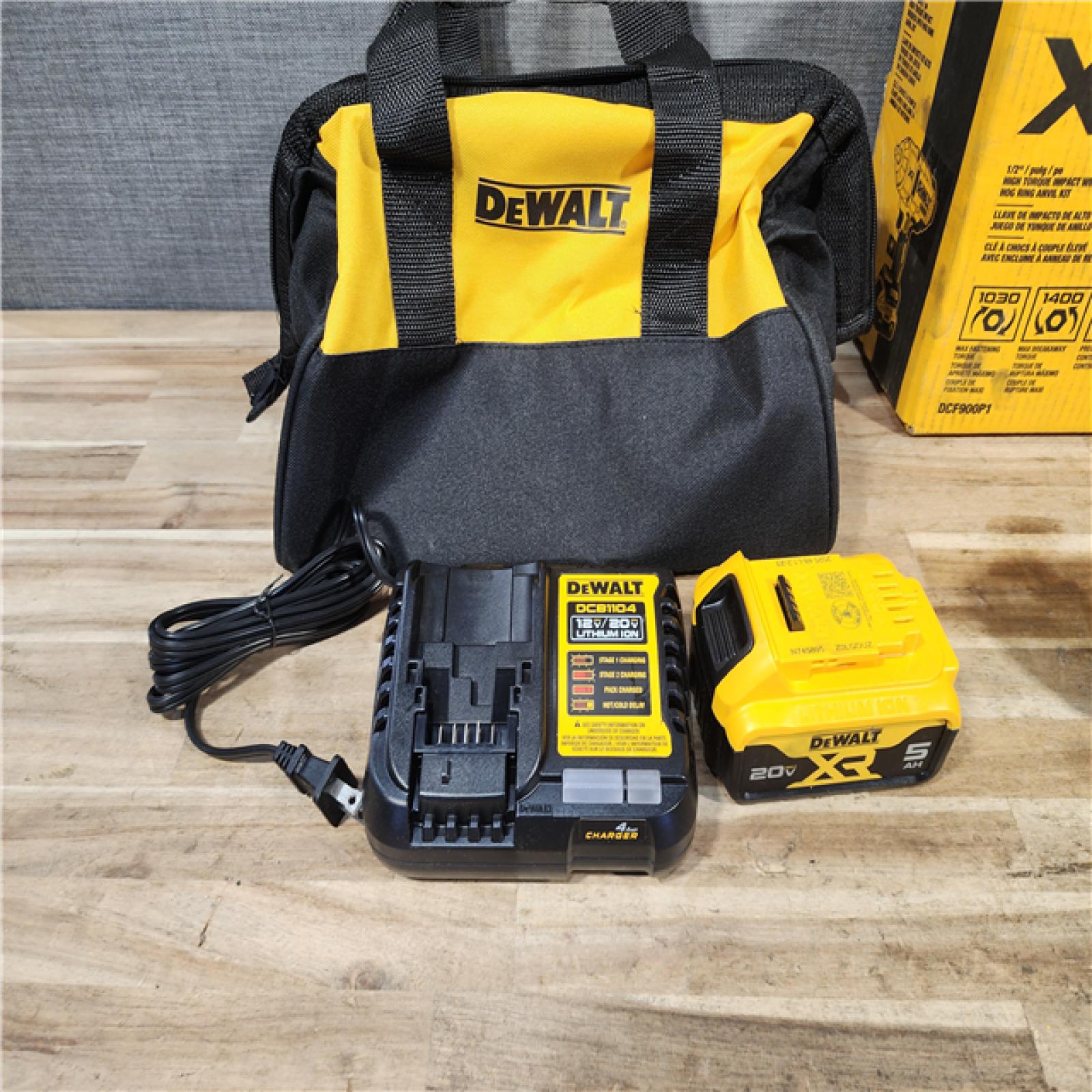 HOUSTON LOCATION - AS - IS DEWALT 20V MAX Lithium-Ion Cordless 1/2 in. Impact Wrench Kit