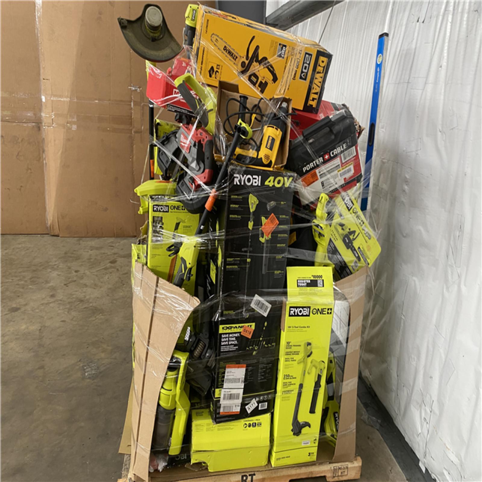 Houston Location AS IS - Tool Pallet