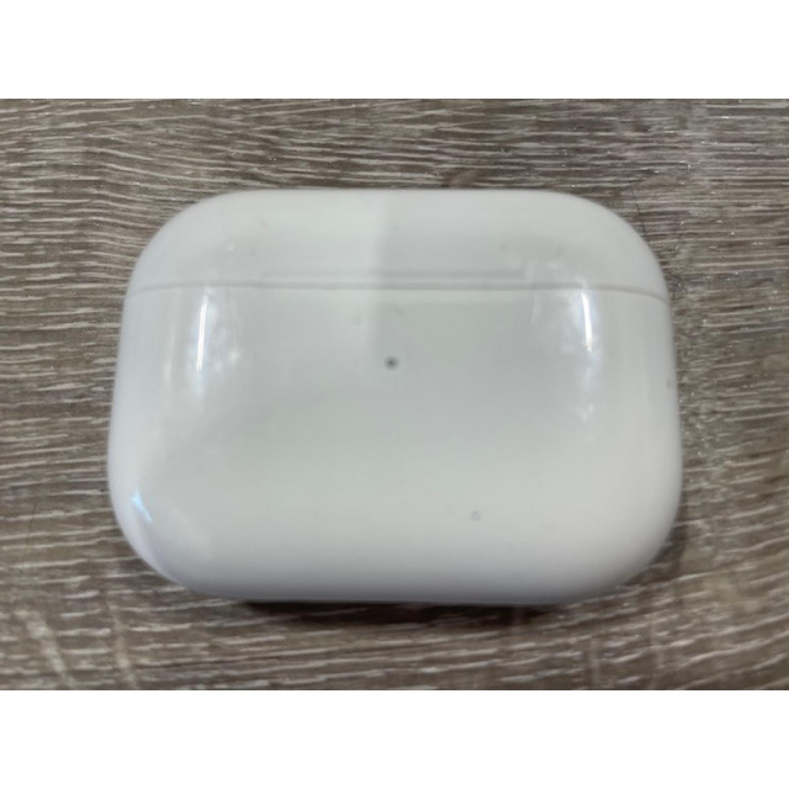 AS-IS Apple AirPods Pro 2 With MagSafe Charging Case (USB-C)