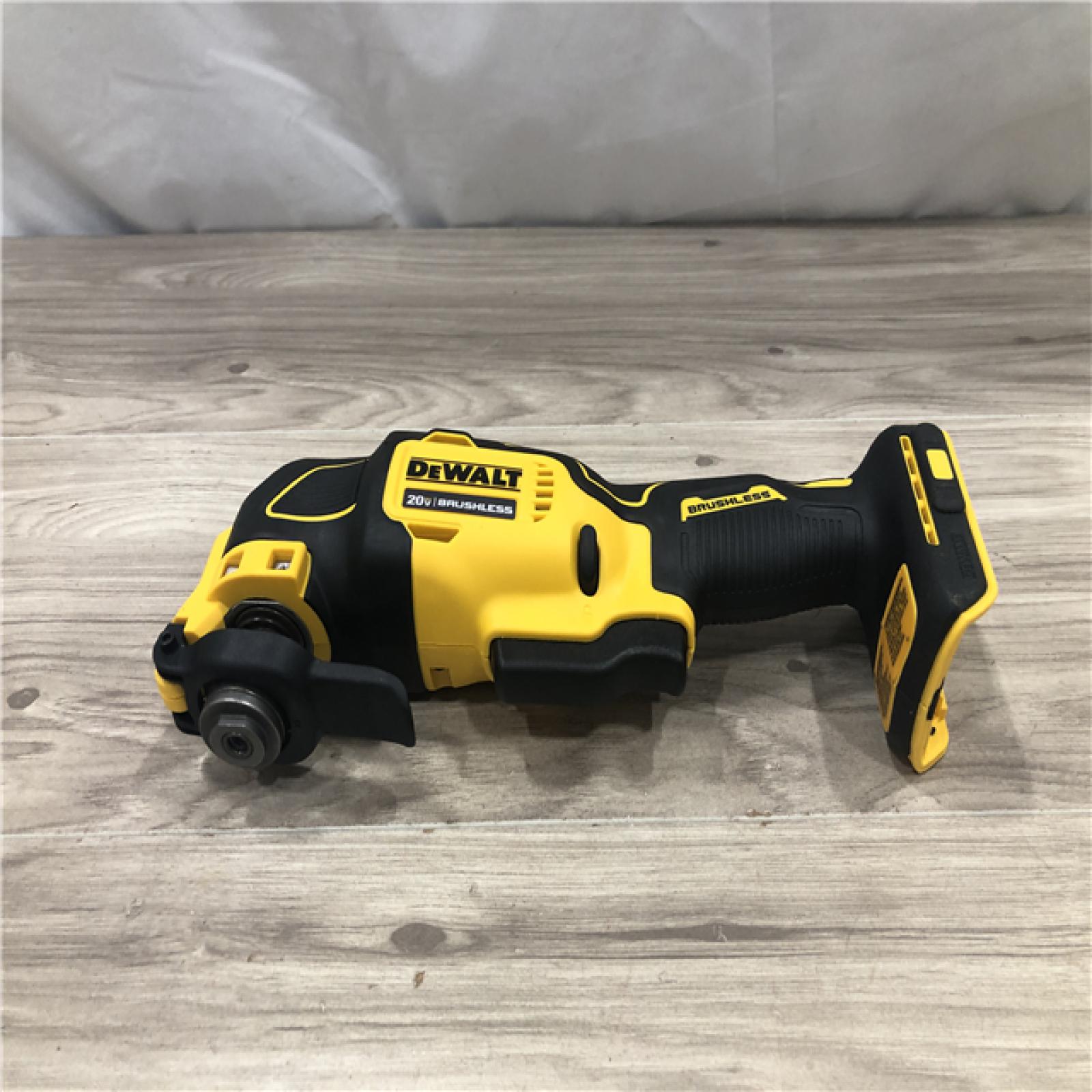 AS-IS DEWALT ATOMIC 20V MAX Cordless Oscillating Multi Tool (Tool Only)