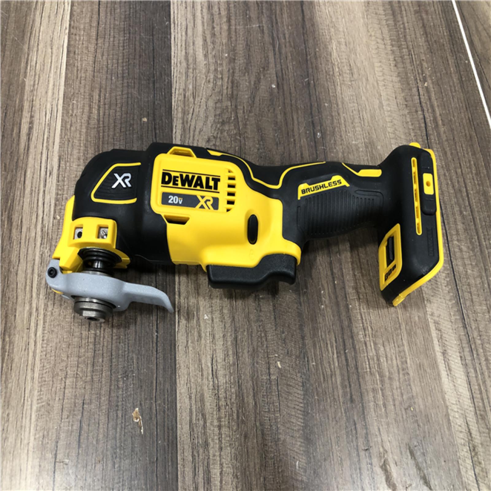 AS-IS DEWALT 20V MAX XR Cordless Brushless 3-Speed Oscillating Multi Tool (Tool Only)