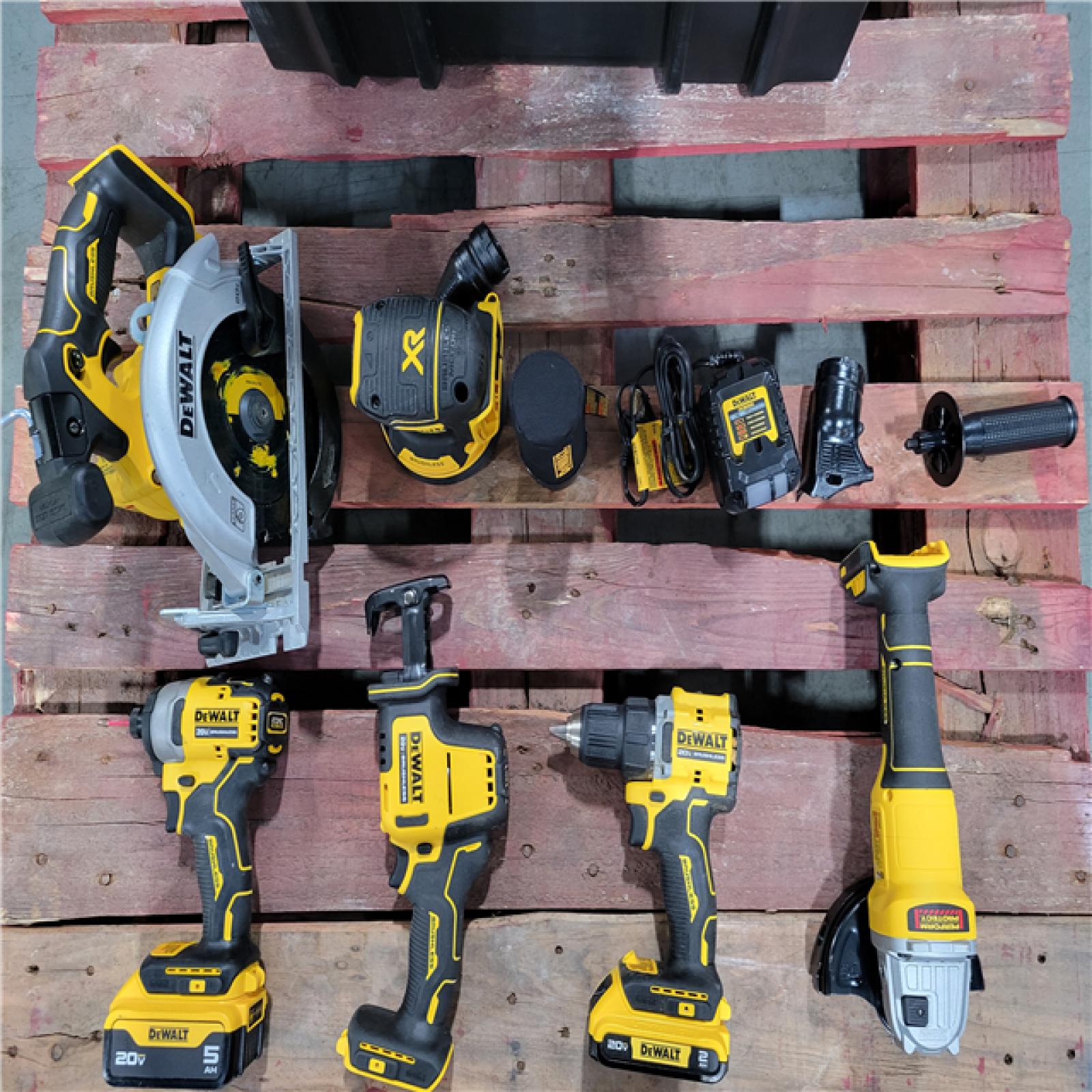 California AS-IS DEWALT 6 TOOL COMBO KIT 20V MAX BATTERY (2X)