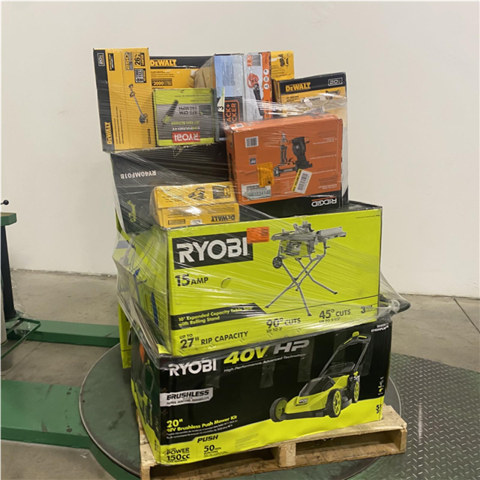 Dallas Location - As-Is Tool Pallet