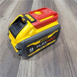 LIKE NEW! DEWALT FLEXVOLT 20-Volt /60-Volt MAX Lithium-Ion Battery Pack 9.0 Ah