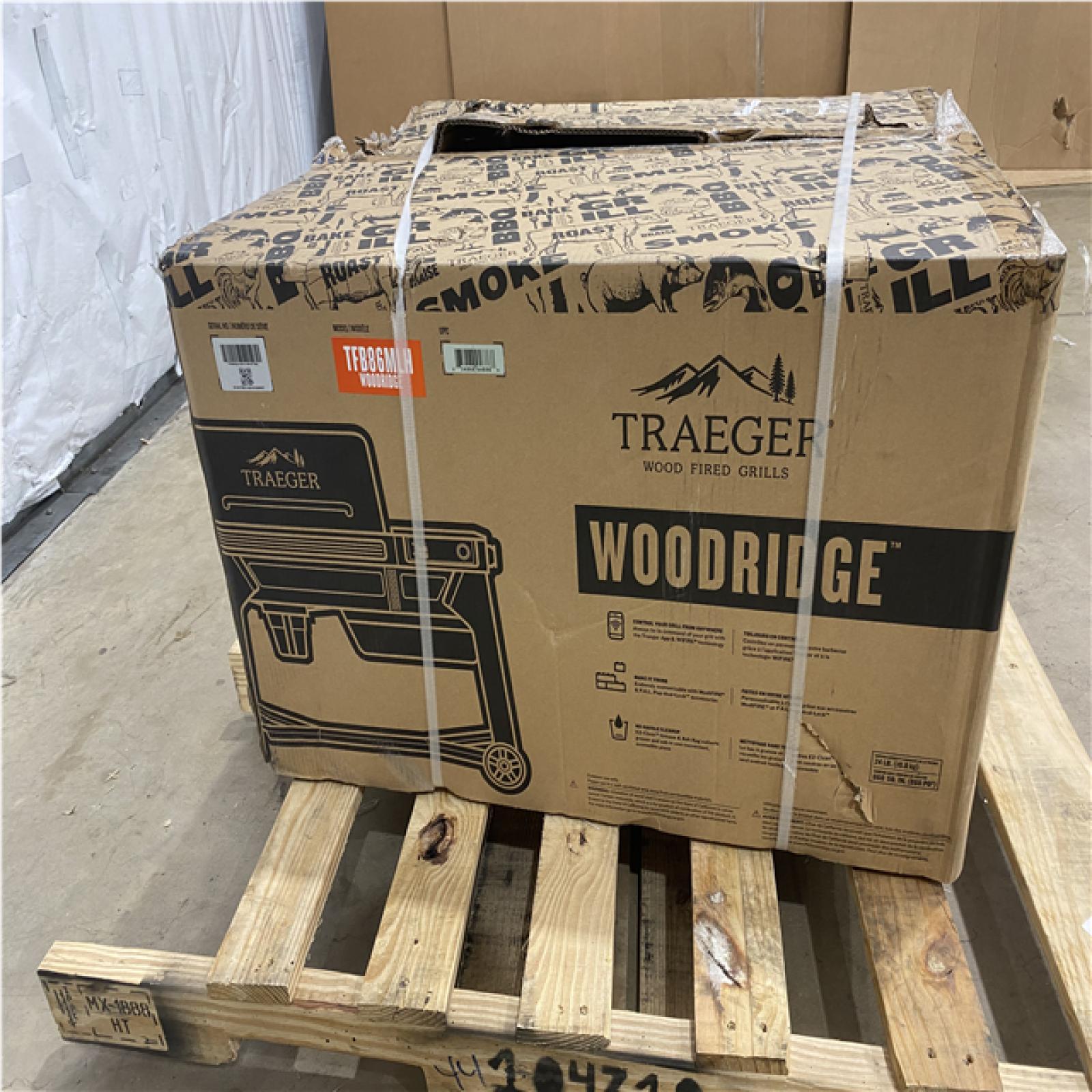 Houston Location - AS-IS home improvement pallet TRAEGER GRILL