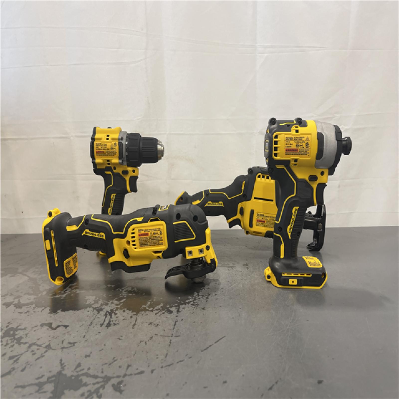 AS-IS- DEWALT 4 TOOL COMBO KIT W/ (2) BATTERY & CHARGER