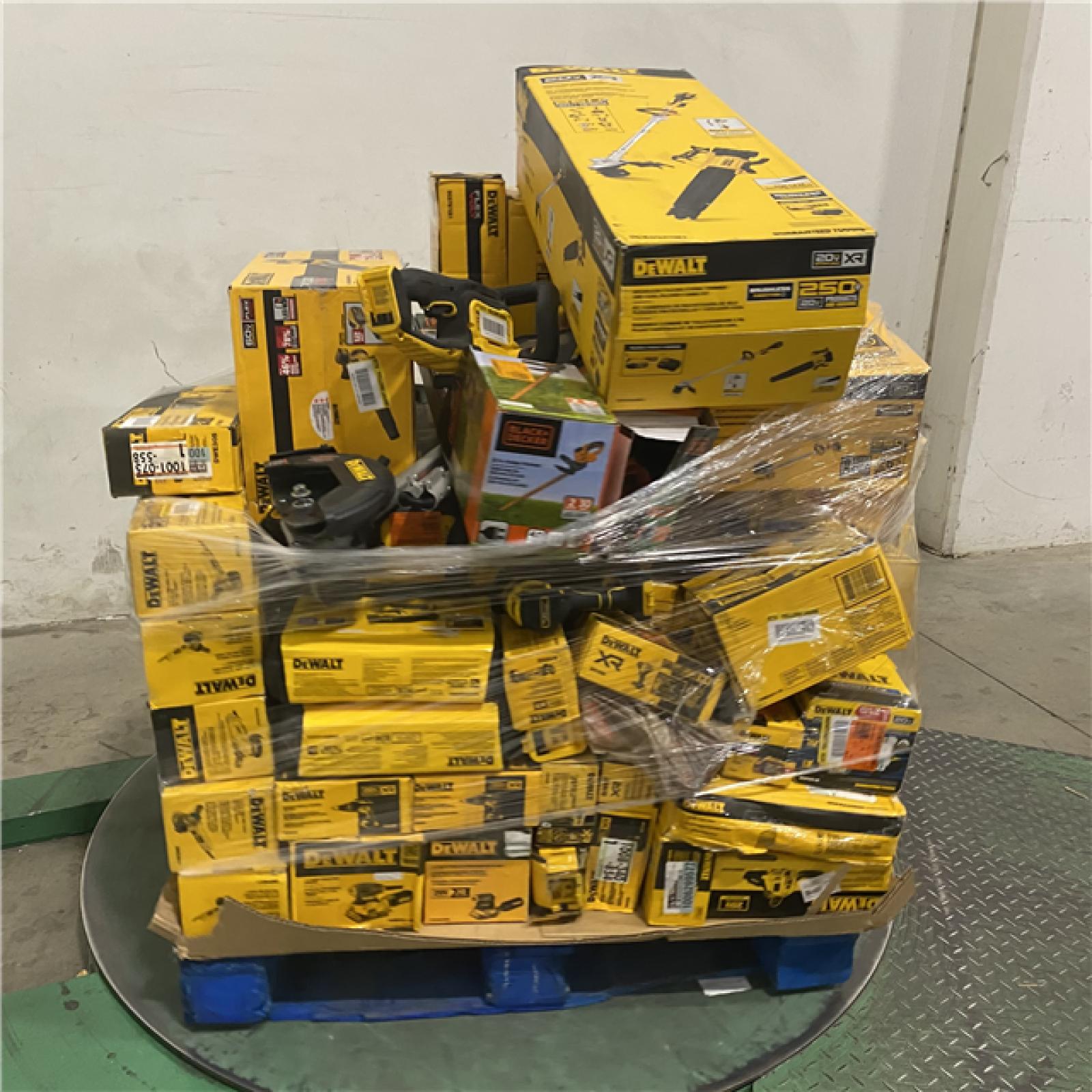 Dallas Location - As-Is DEWALT Tool Pallet
