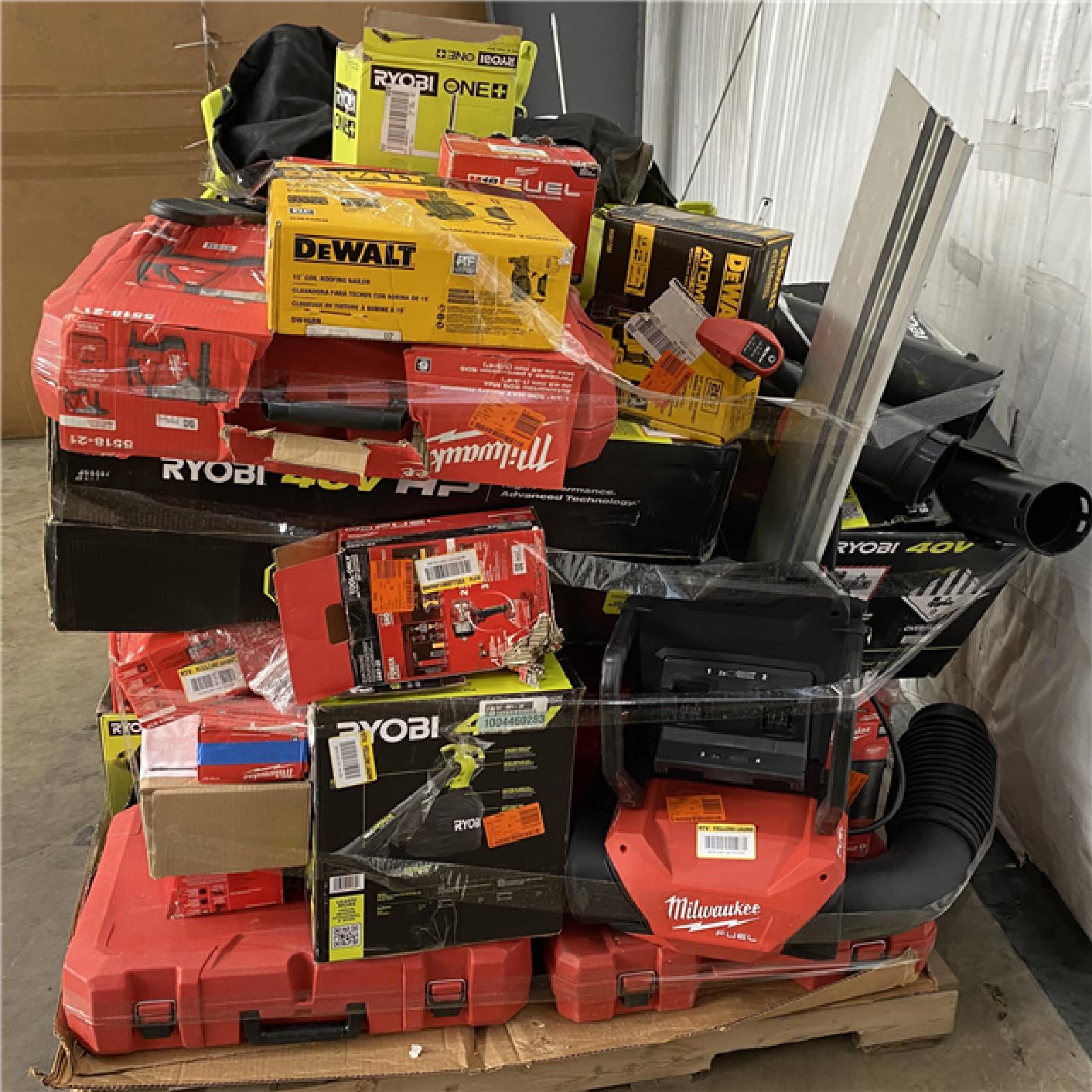 Houston Location AS IS - Tool Pallet