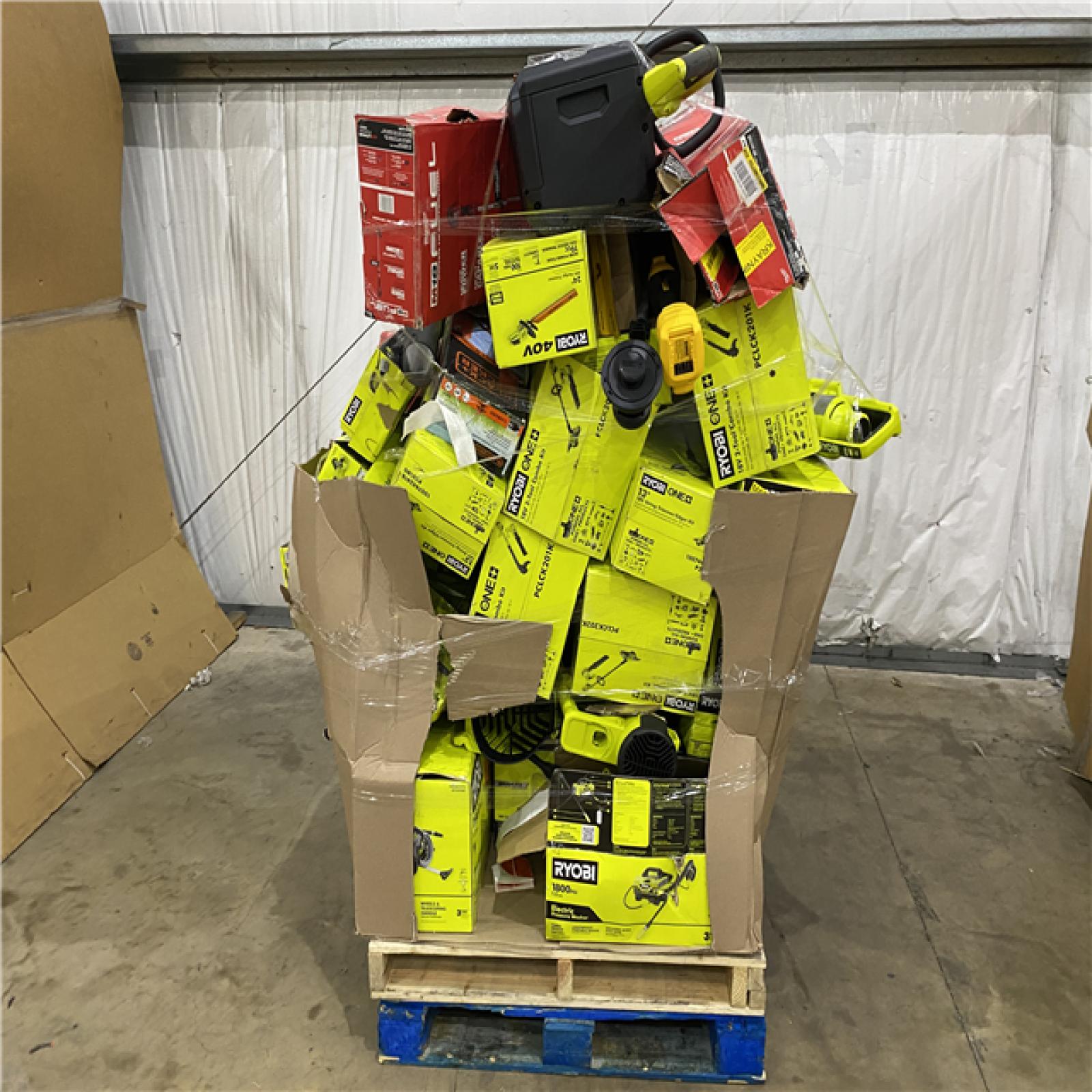 Houston Location AS IS - Tool Pallet
