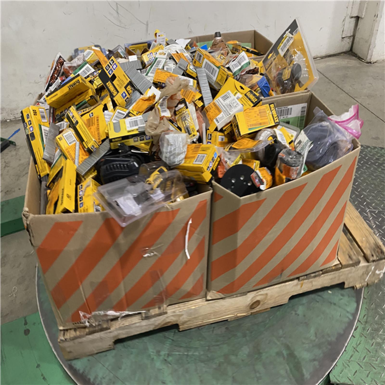 Dallas Location - As-Is DEWALT Tool Pallet