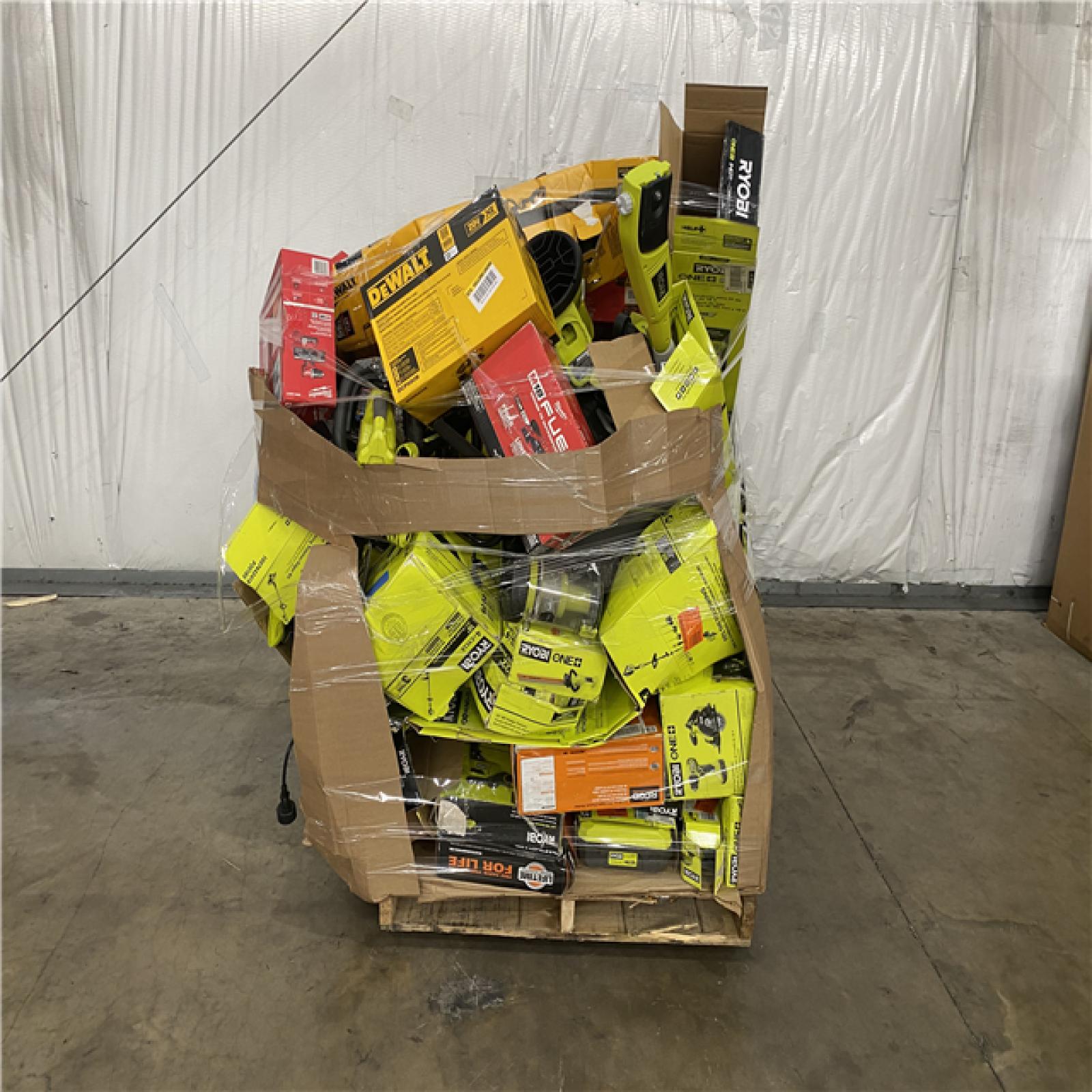 Houston Location AS IS - Tool Pallet