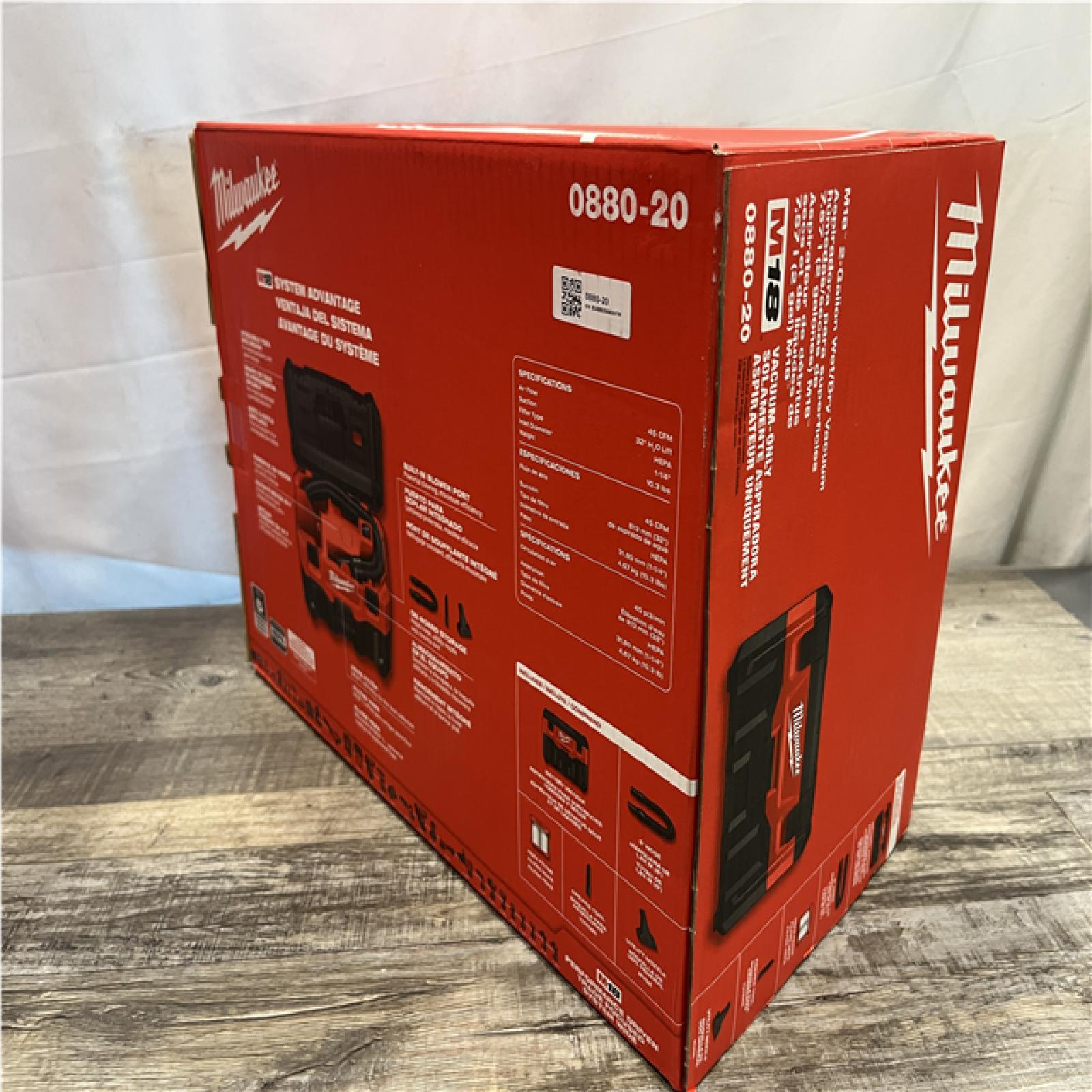 NEW - Milwaukee 18-Volt 2 Gal. Lithium-Ion Cordless Wet/Dry Vacuum (Vacuum-Only)