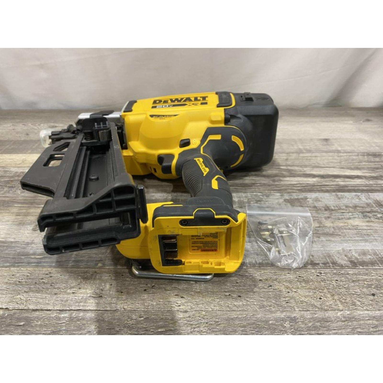AS-IS DEWALT 20-Volt 21° Cordless Framing Nailer (Tool-Only)
