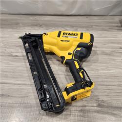 AS-IS DeWalt 15 GA  ANGLED FINISH NAILER KIT