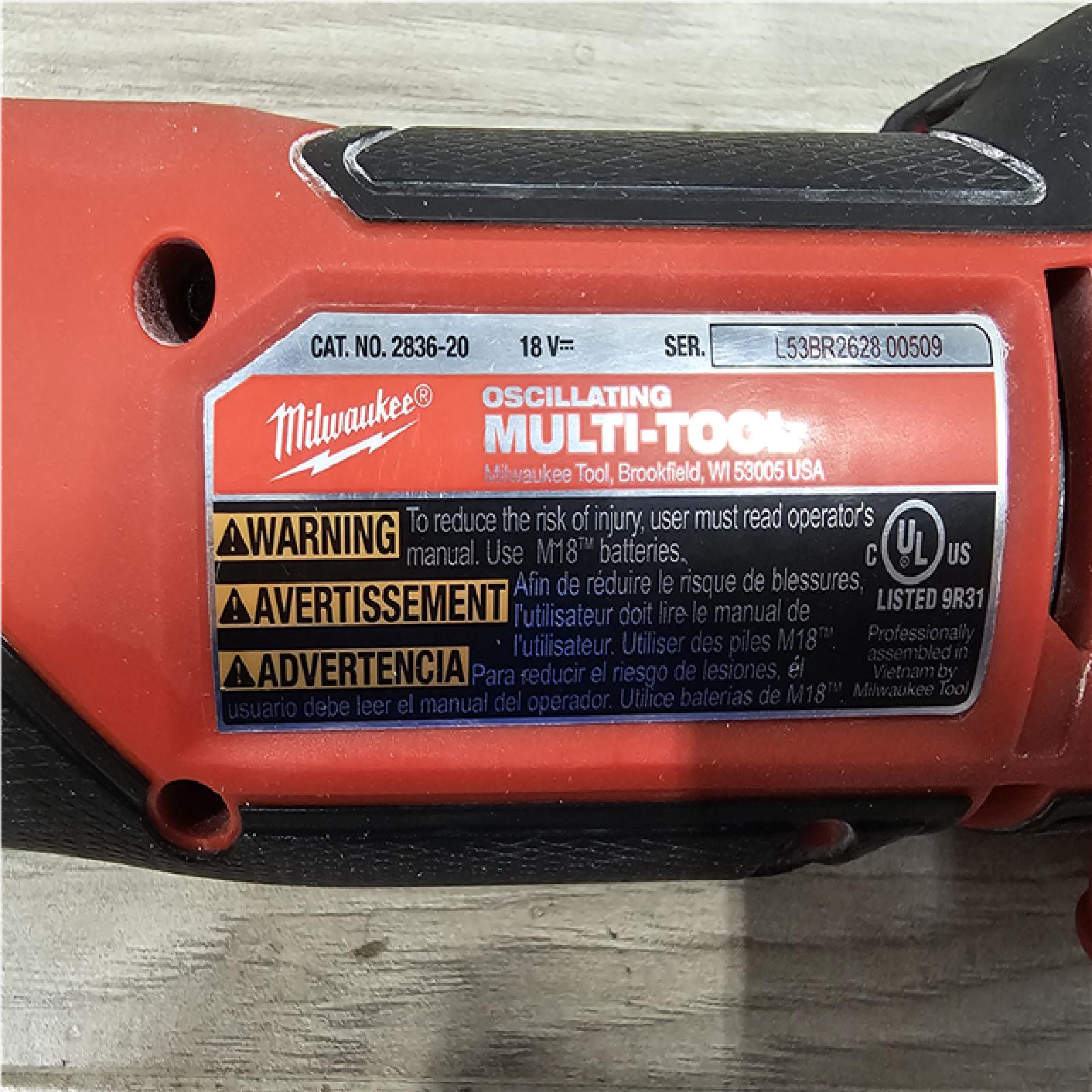 AS-IS Milwaukee FUEL 18V Lithium-Ion Cordless Brushless Oscillating Multi-Tool (Tool-Only)