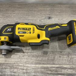 AS-IS DEWALT 20V MAX XR Cordless Brushless 3-Speed Oscillating Multi Tool Kit