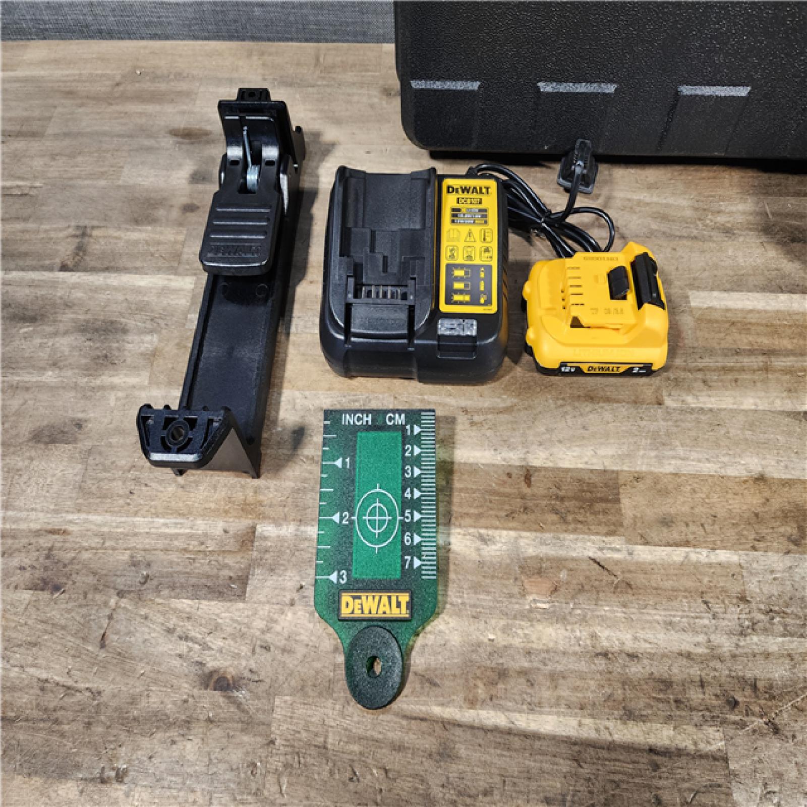 HOUSTON LOCATION - AS-IS DEWALT 12V MAX Lithium-Ion 100 ft. Green Self-Leveling 3-Beam 360 Degree Laser Level with 2.0Ah Battery  Charger and Case