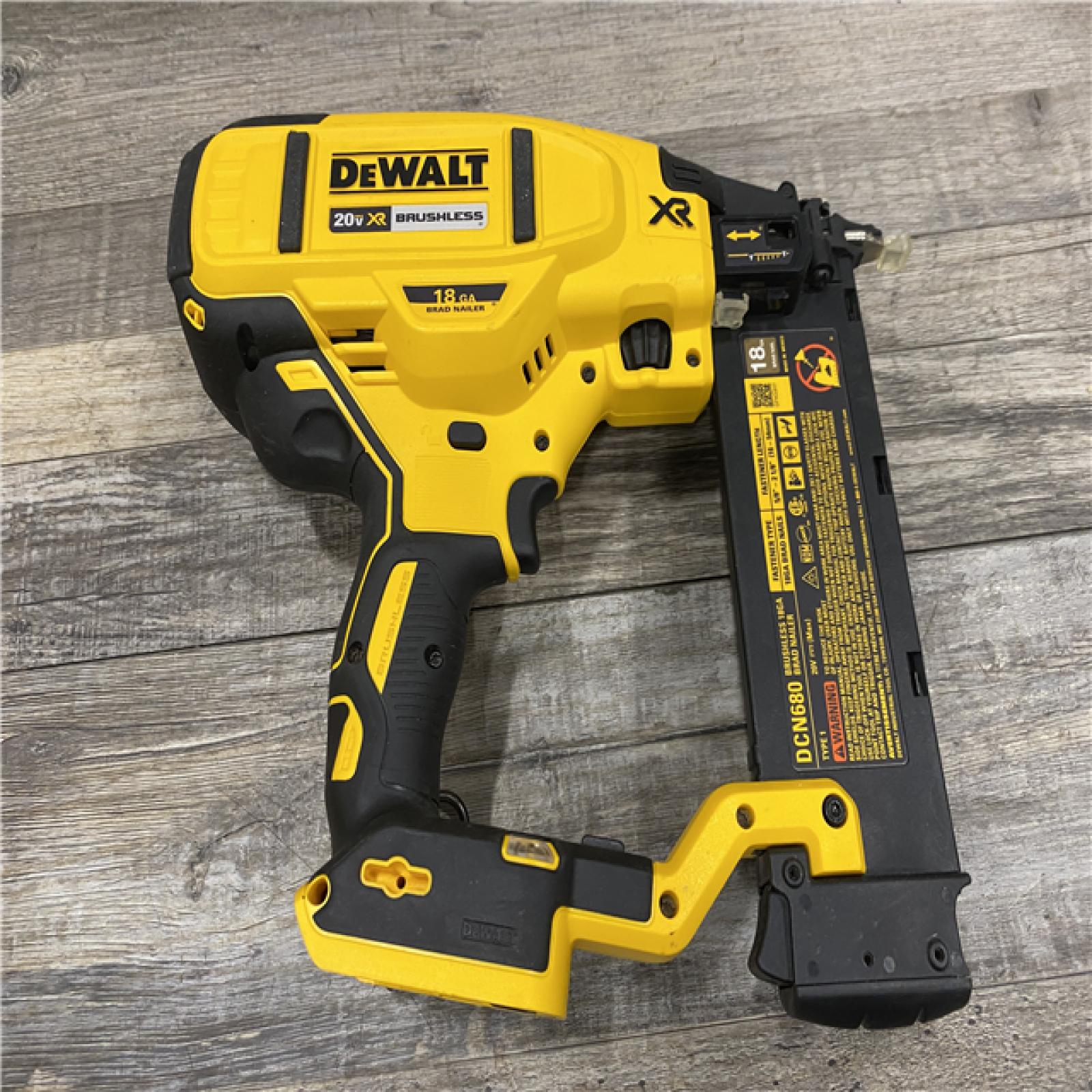 AS-IS DEWALT 20V MAX XR Lithium-Ion Electric Cordless 18-Gauge Brad Nailer (Tool Only)