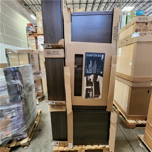 Phoenix Location Hampton Bay Shaker Assembled Kitchen Cabinets in Brindle Pallet (6 Cabinets)