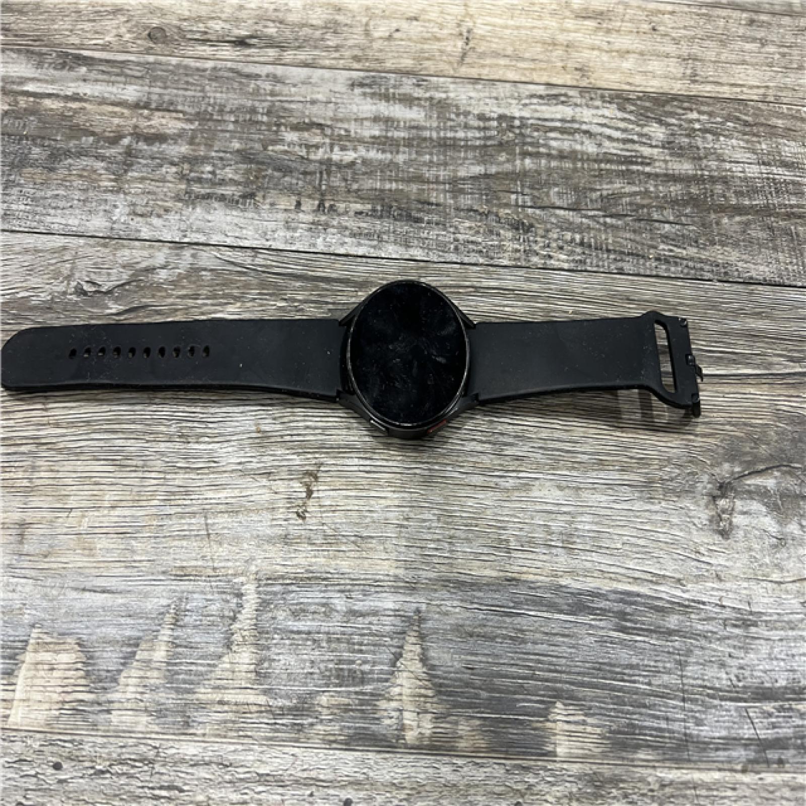 AS-IS Samsung Galaxy Watch4 R870 44mm Black (GPS)