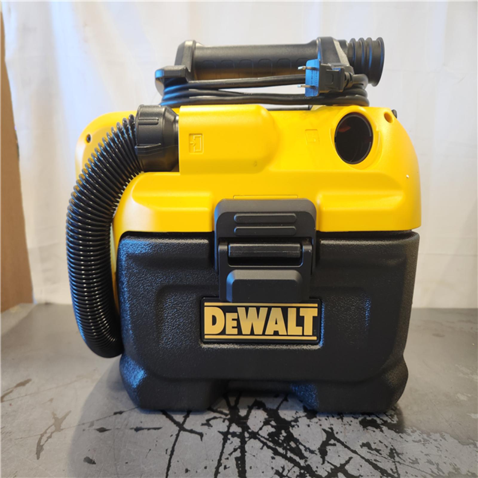 AS-IS- Dewalt 2-gal. Max Cordless/Corded Wet/Dry Vacuum