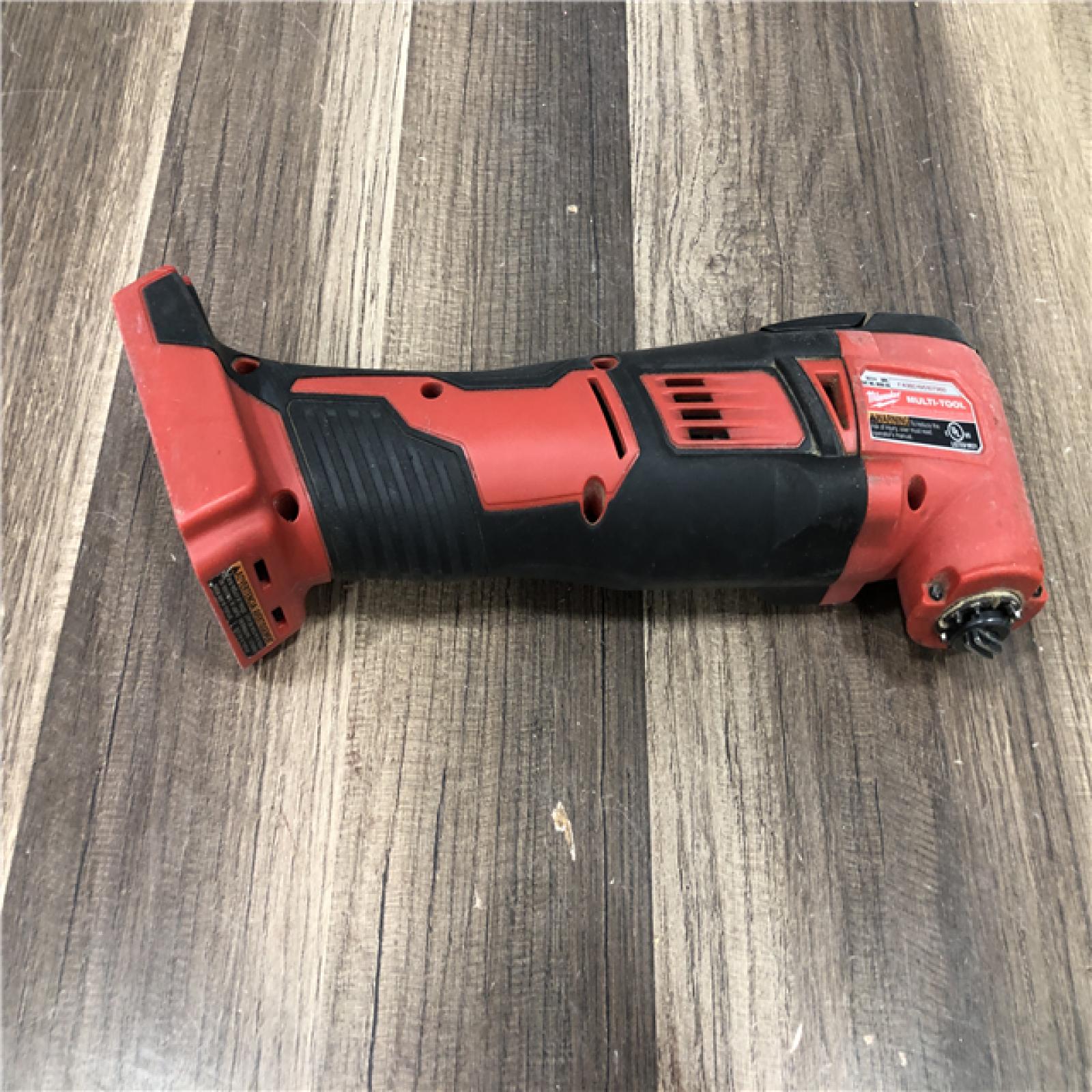 AS-IS Milwaukee 18V Lithium-Ion Cordless Oscillating Multi-Tool (Tool-Only)