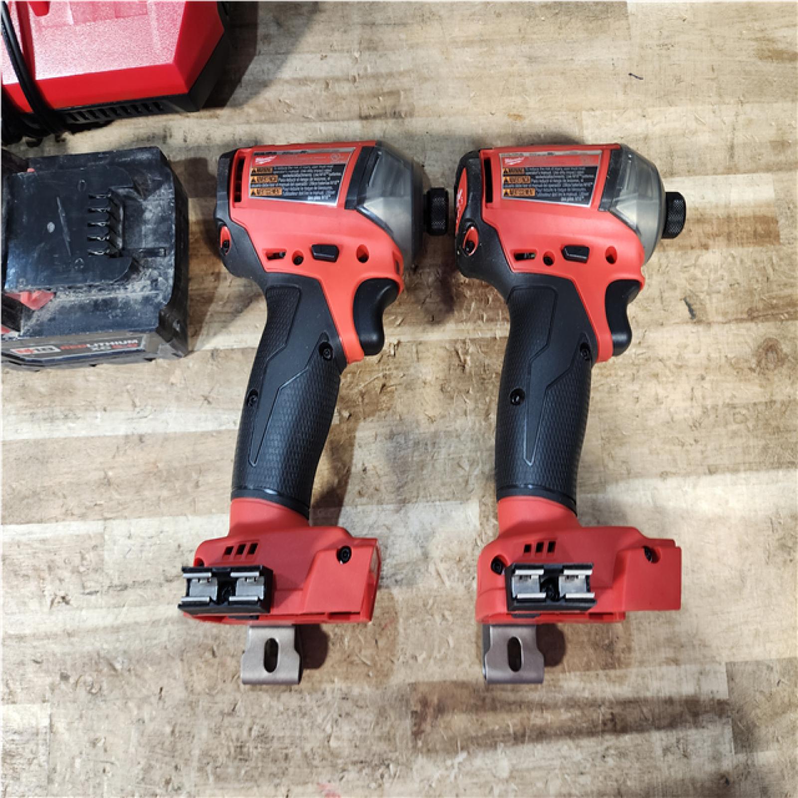 HOUSTON LOCATION - AS - IS Milwaukee 2 Tool Combo Kit W/ (2) Battery & Charger