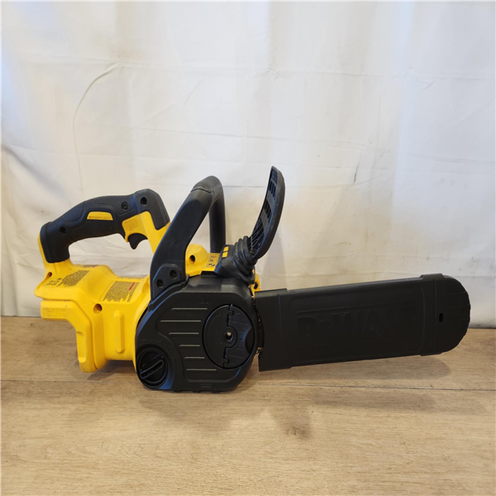 AS-IS- DEWALT 20V MAX Compact 12 Brushless Cordless Chainsaw Kit